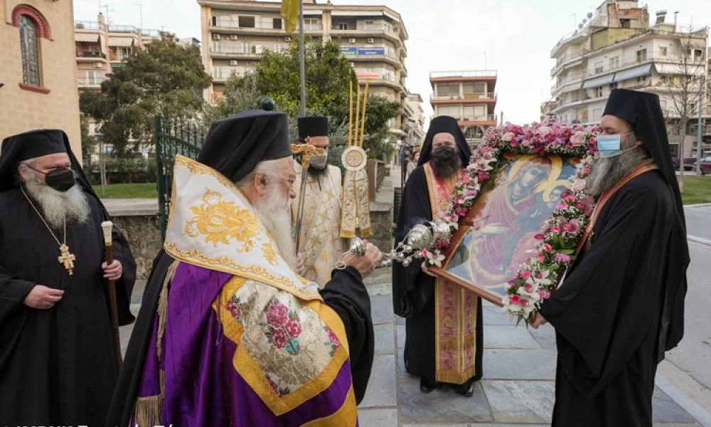 Μητρόπολη Βέροιας: Υποδοχή της Ιεράς Εικόνας της Παναγίας Δοβρά - Β΄ Κατανυκτικός Αρχιερατικός Εσπερινός